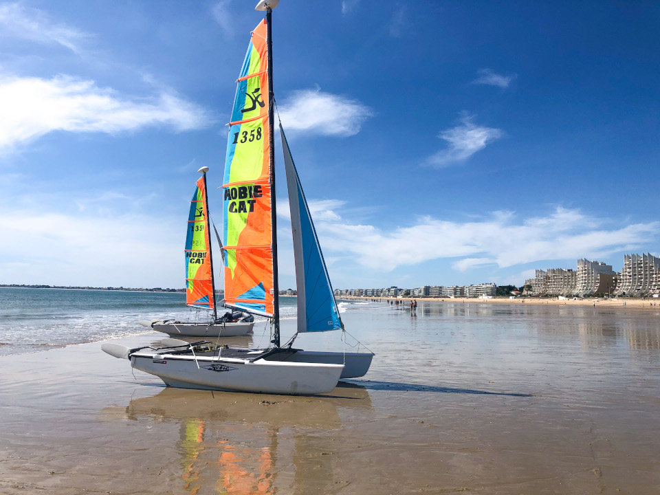 Votons pour le concours : À la plage !  La%20Baule%20720p